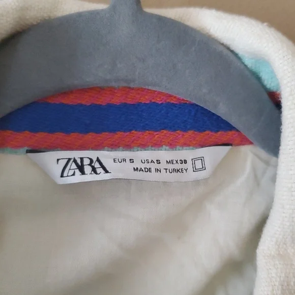Zara Multicolored Rainbow Striped Zip Up Tapestry Jacket Size S NWOT'S